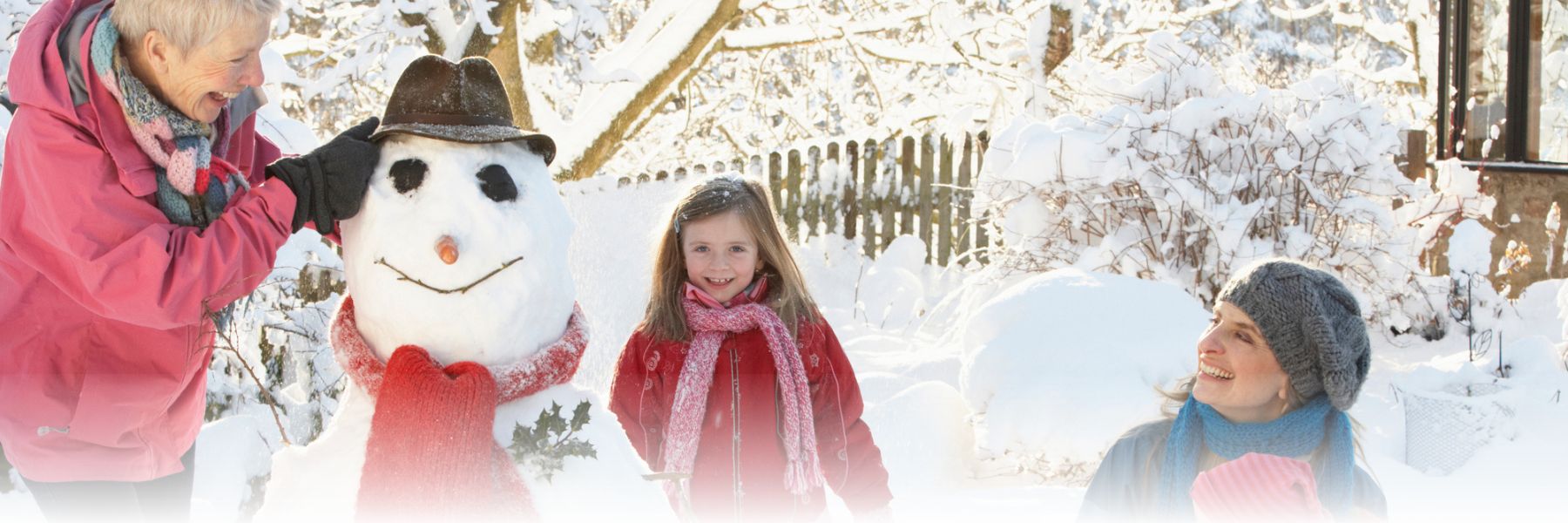 Holiday activities for all ages by building snowmen